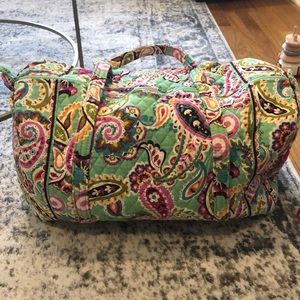 Vera Bradley Duffle Bag 💚